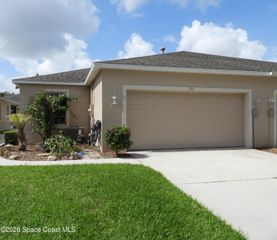 552 Wedge Court SE, Palm Bay, FL 32909