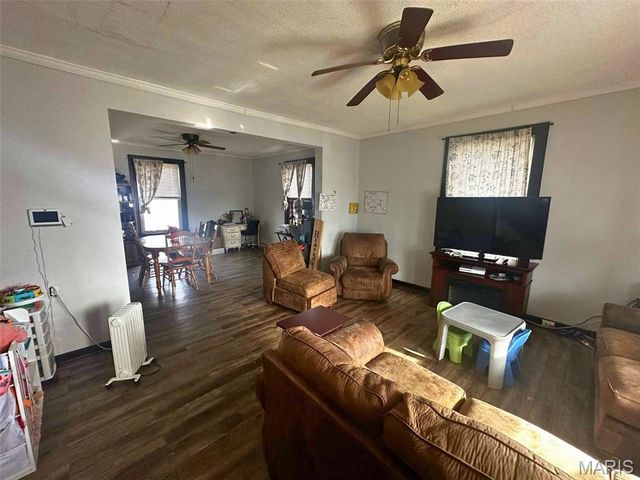 2441 Iowa Street, Granite City, IL 62040