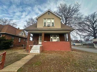 2441 Iowa Street, Granite City, IL 62040