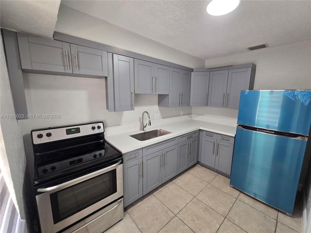 280 NW 31st Ave 0, Fort Lauderdale, FL 33311