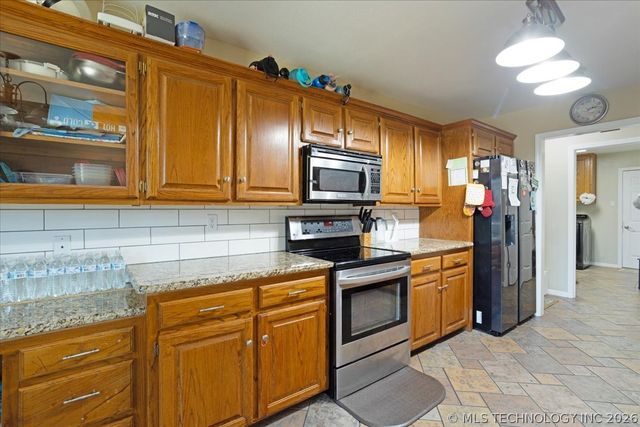 3007 N 12th Avenue, Durant, OK 74701