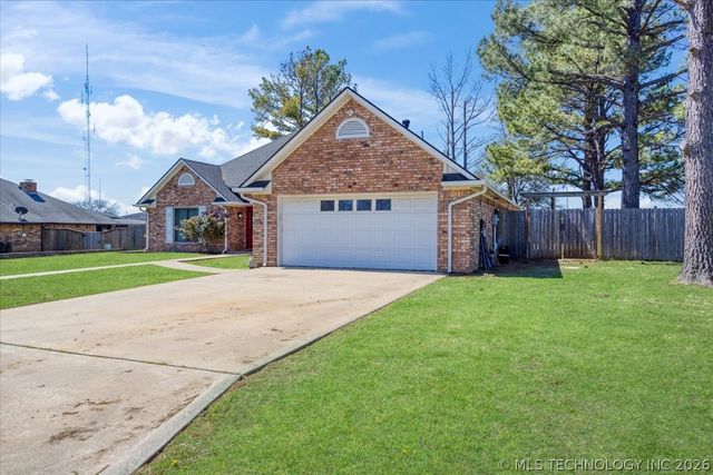 3007 N 12th Avenue, Durant, OK 74701