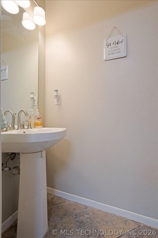 3007 N 12th Avenue, Durant, OK 74701