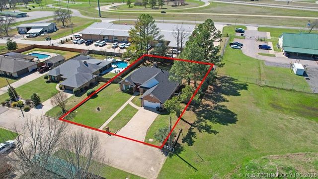 3007 N 12th Avenue, Durant, OK 74701
