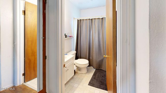 4150 Kingsbury Avenue, Toledo, OH 43612
