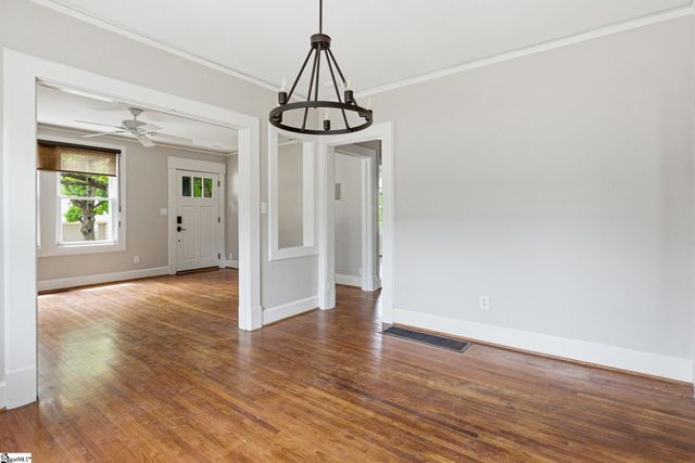 305 Rogers Avenue, Greenville, SC 29617