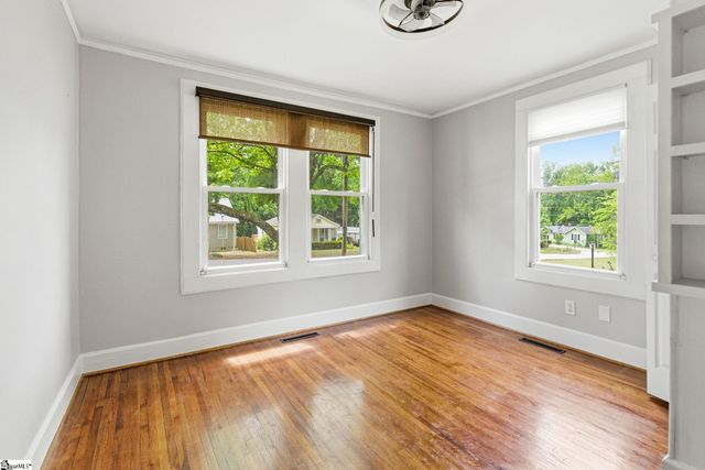 305 Rogers Avenue, Greenville, SC 29617