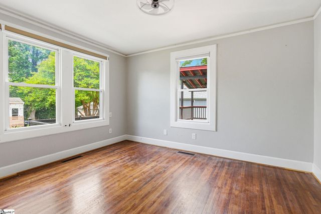 305 Rogers Avenue, Greenville, SC 29617