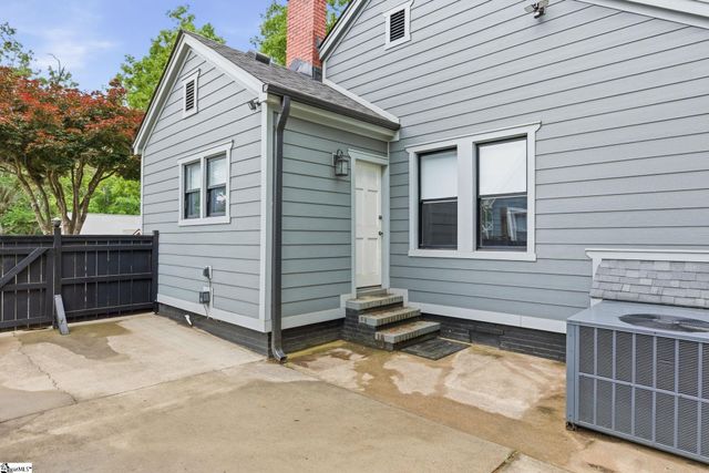 305 Rogers Avenue, Greenville, SC 29617