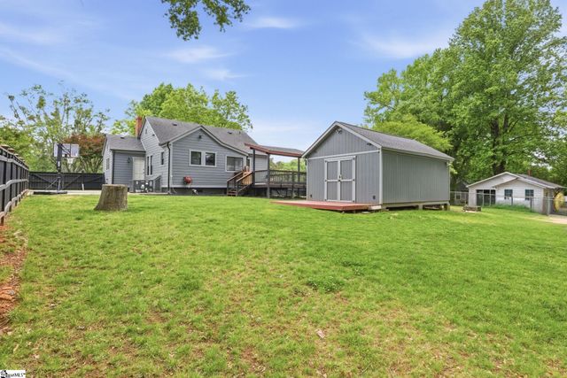 305 Rogers Avenue, Greenville, SC 29617