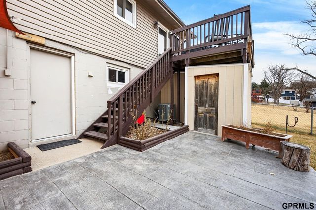 5201 Galloway Street, Omaha, NE 68157