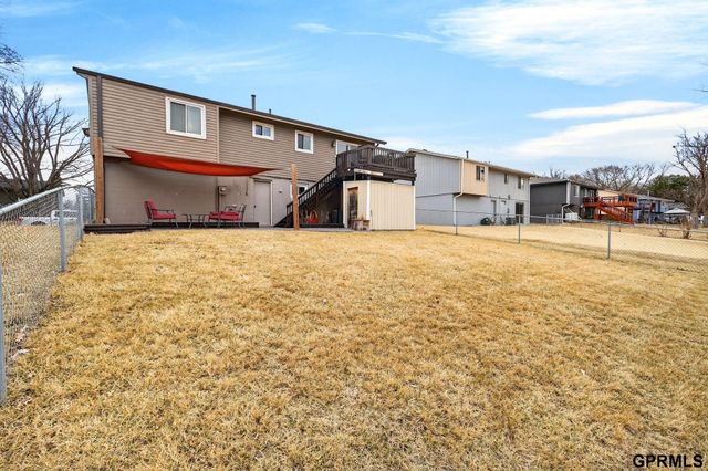 5201 Galloway Street, Omaha, NE 68157