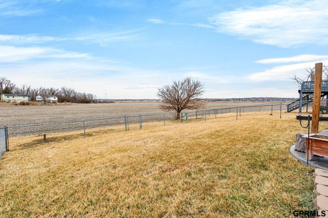 5201 Galloway Street, Omaha, NE 68157