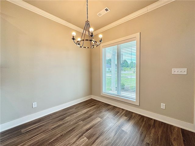 837 NE Heights Lane, Bentonville, AR 72712