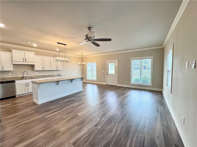 837 NE Heights Lane, Bentonville, AR 72712