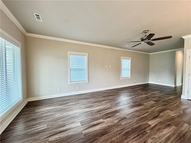 837 NE Heights Lane, Bentonville, AR 72712