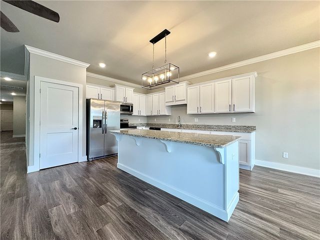 837 NE Heights Lane, Bentonville, AR 72712