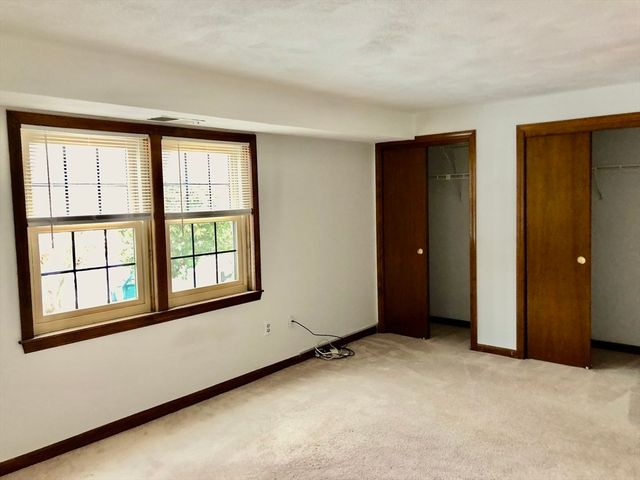 98 Apache Way 98, Tewksbury, MA 01876