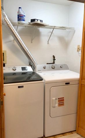 98 Apache Way 98, Tewksbury, MA 01876