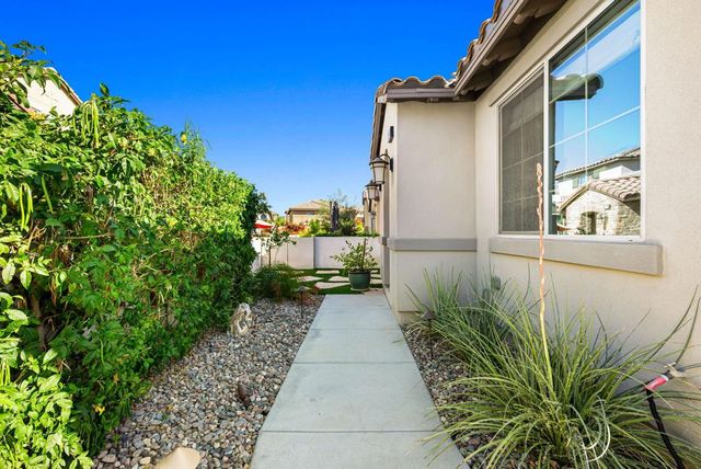 80368 Whisper Rock Way, La Quinta, CA 92253