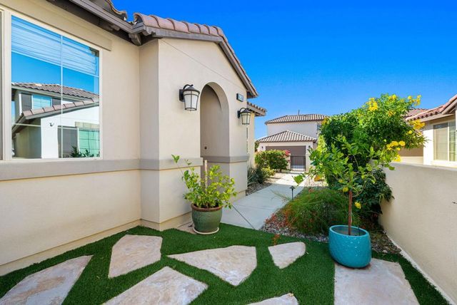 80368 Whisper Rock Way, La Quinta, CA 92253