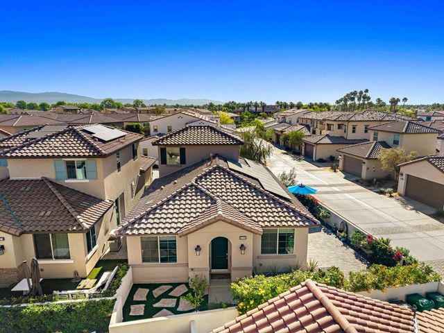 80368 Whisper Rock Way, La Quinta, CA 92253