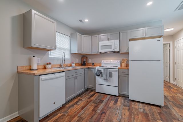 3481 Normandy Rd, Normandy, TN 37360