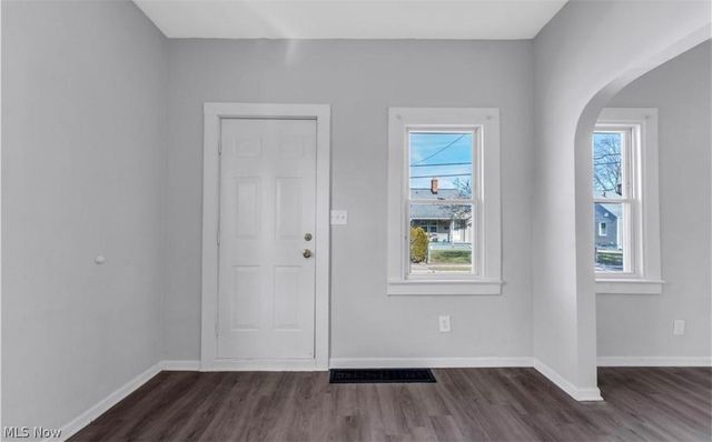 12937 Erwin Avenue, Cleveland, OH 44135