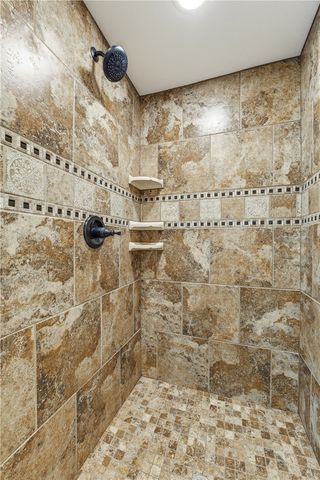 8060 Cedar Drive, Rogers, AR 72756