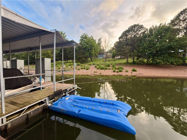 8060 Cedar Drive, Rogers, AR 72756