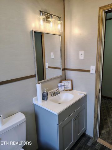 2846 Tazewell Hwy, Sneedville, TN 37869