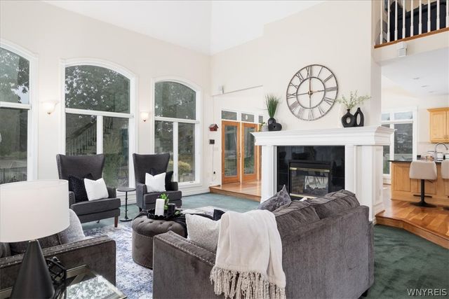 187 South Rockingham, Amherst, NY 14228