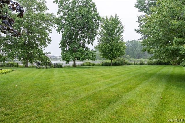 187 South Rockingham, Amherst, NY 14228