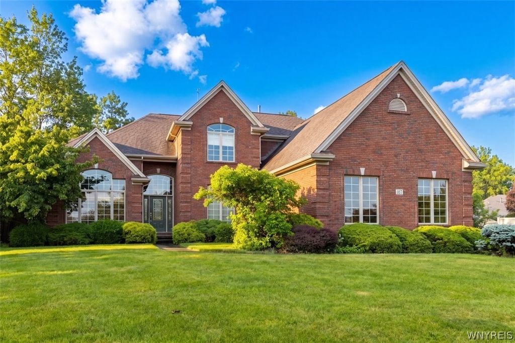 187 South Rockingham, Amherst, NY 14228
