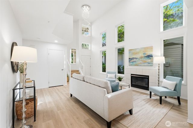 4832 165th Place SW, Edmonds, WA 98026