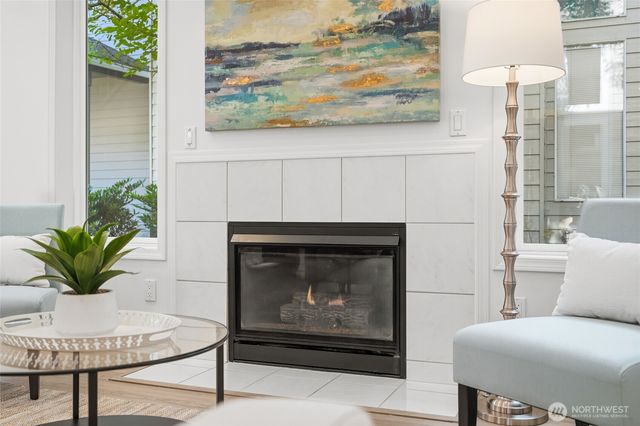 4832 165th Place SW, Edmonds, WA 98026