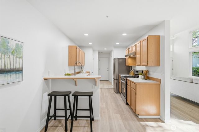 4832 165th Place SW, Edmonds, WA 98026