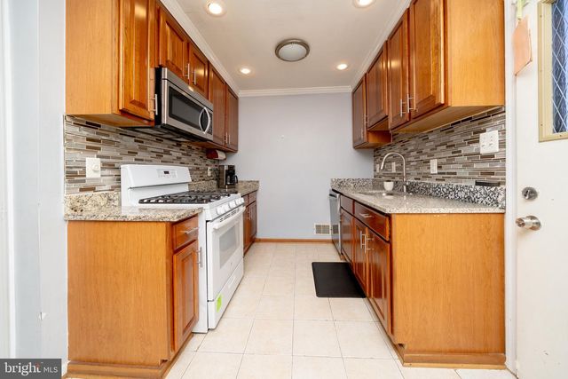 1511 WARREN AVE, Landover, MD 20785