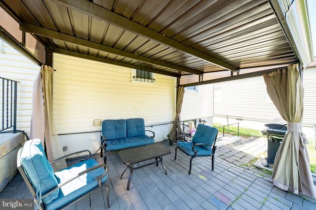 1511 WARREN AVE, Landover, MD 20785