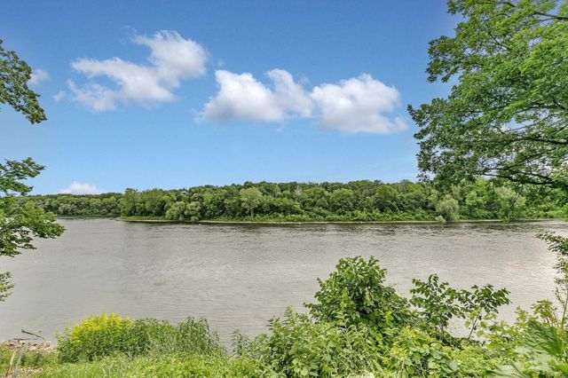 705 W River Street, Monticello, MN 55362