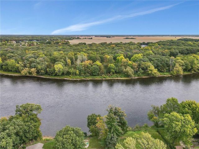705 W River Street, Monticello, MN 55362