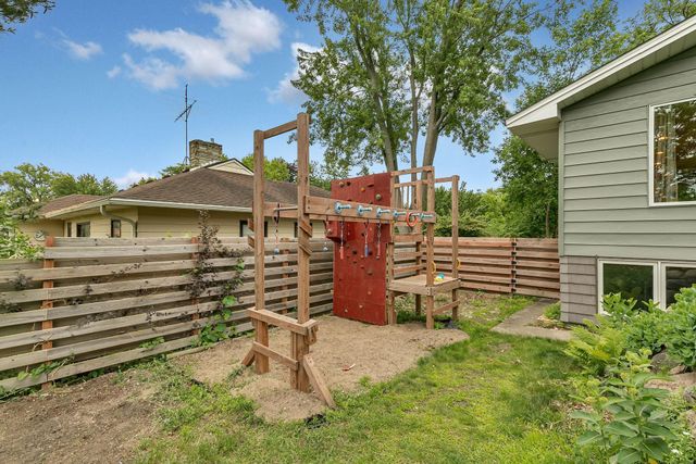 705 W River Street, Monticello, MN 55362