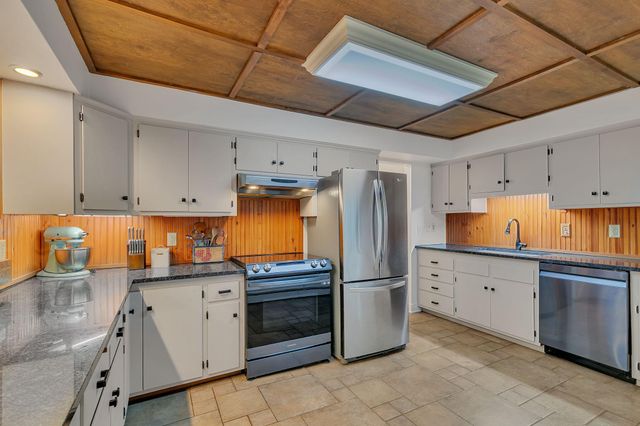 705 W River Street, Monticello, MN 55362