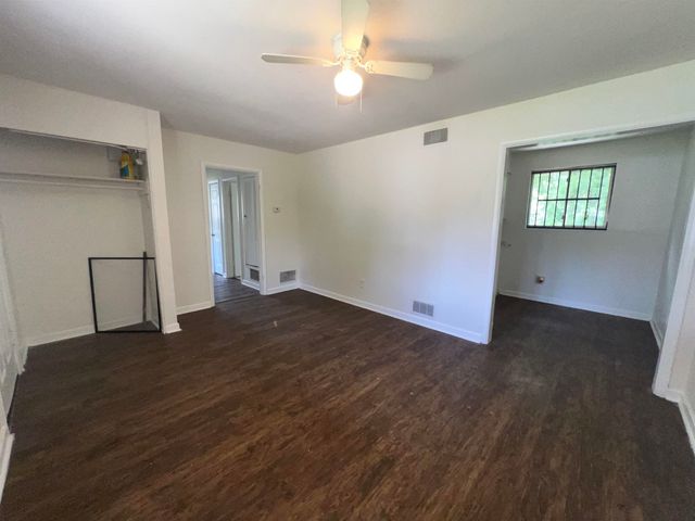 2235 CHARJEAN ST, Memphis, TN 38114