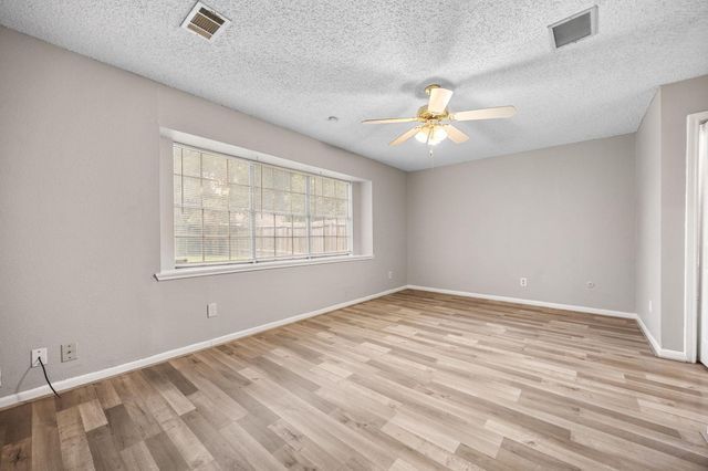 2211 Turtle Creek Drive, Missouri City, TX 77459
