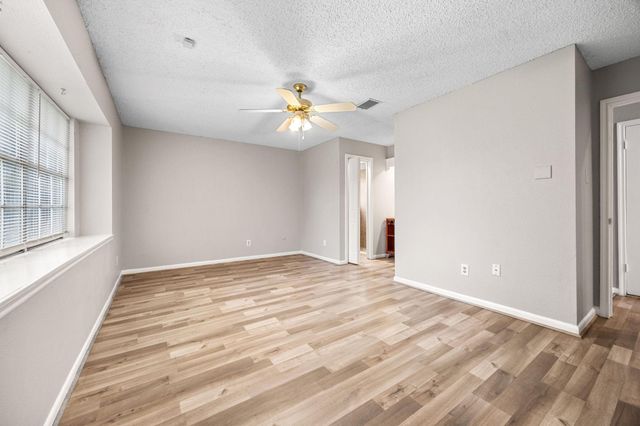 2211 Turtle Creek Drive, Missouri City, TX 77459