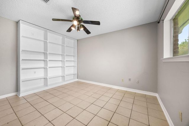 2211 Turtle Creek Drive, Missouri City, TX 77459