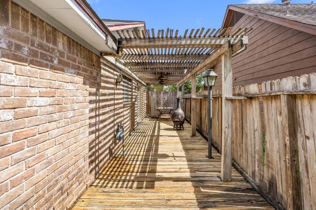 2211 Turtle Creek Drive, Missouri City, TX 77459