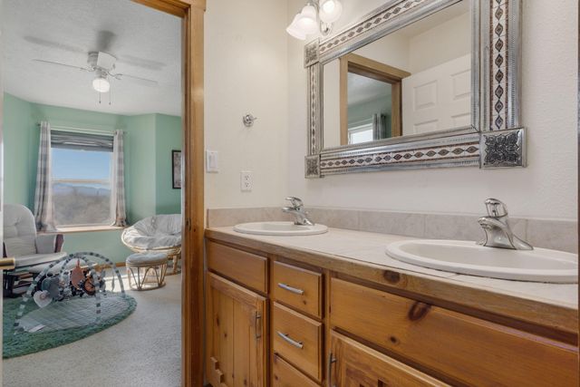 1460 Nez Perce Loop NE, Rio Rancho, NM 87144