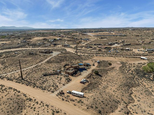 1460 Nez Perce Loop NE, Rio Rancho, NM 87144